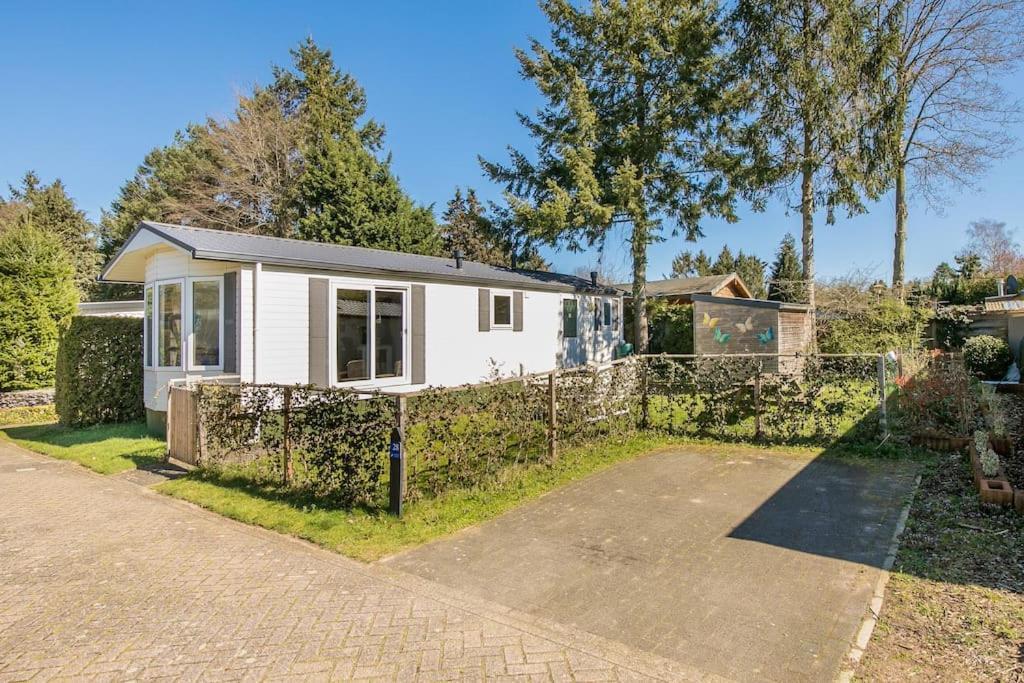 הוילה פוטן 4-Pers. Chalet Met Eigen Parkeerplaats In Veluwe מראה חיצוני תמונה